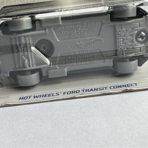 2019 Hot Wheels Mattel Ford Transit Connect van / car 64/250 - Picture 3 of 4